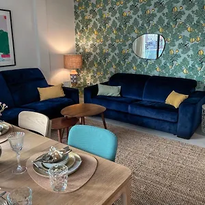  Apartamento 3 Bedrooms, Spacious 60 M From The